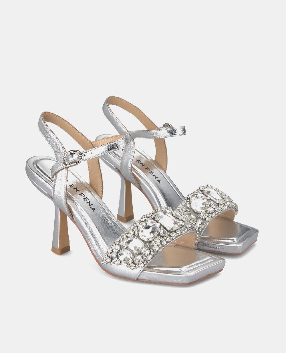 Alma En Pena SANDALIA TACÓN PUNTERA CUADRADA