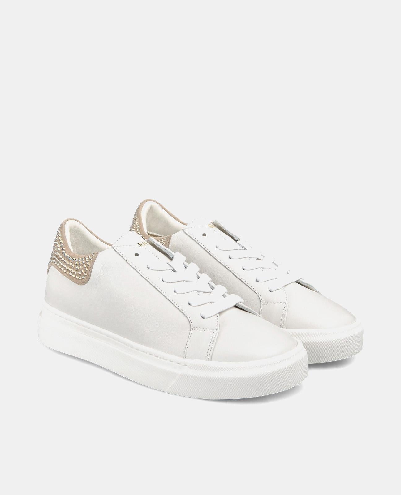 Alma En Pena SNEAKER CON DETALLE