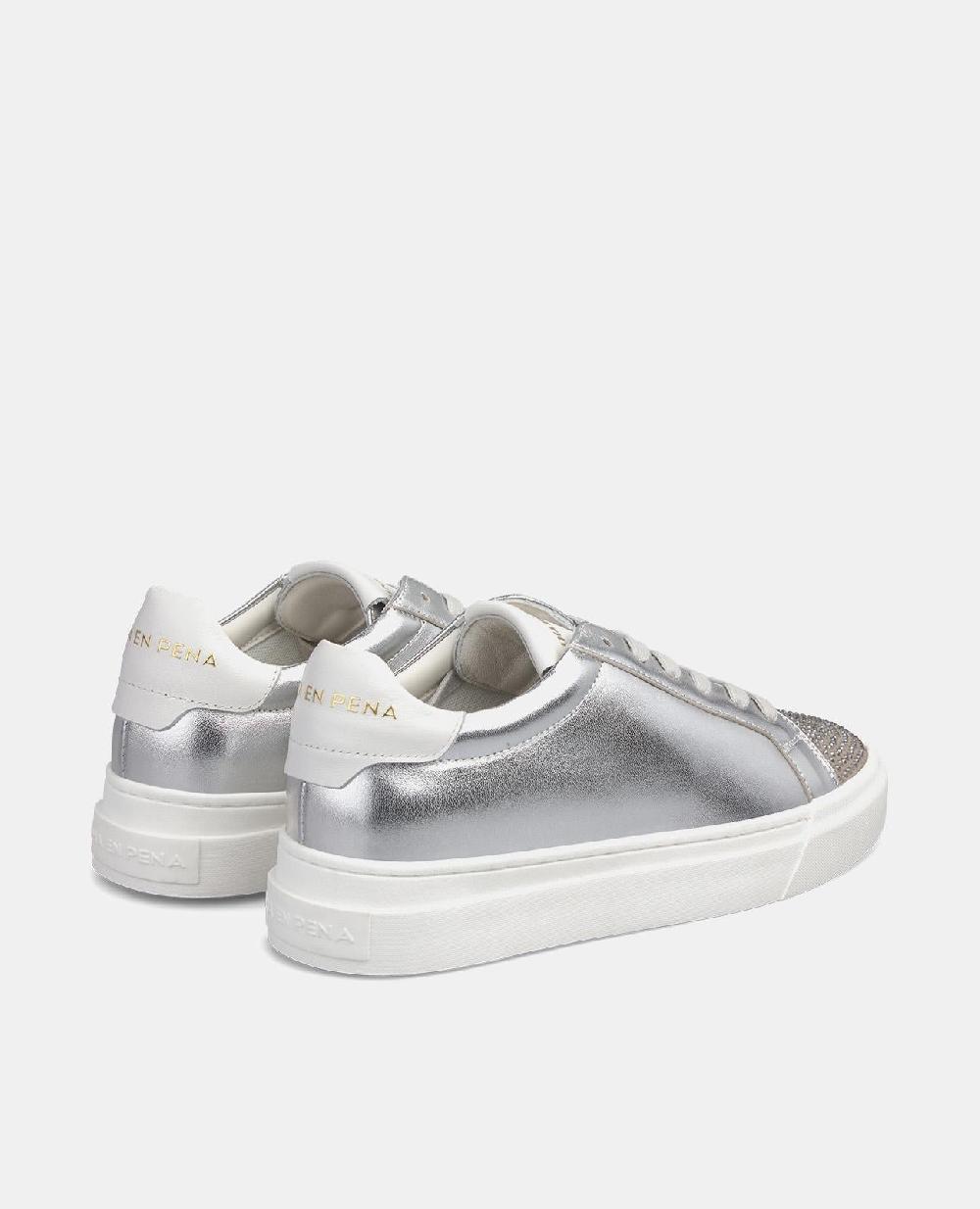 Alma En Pena ZAPATILLAS CON DETALLES