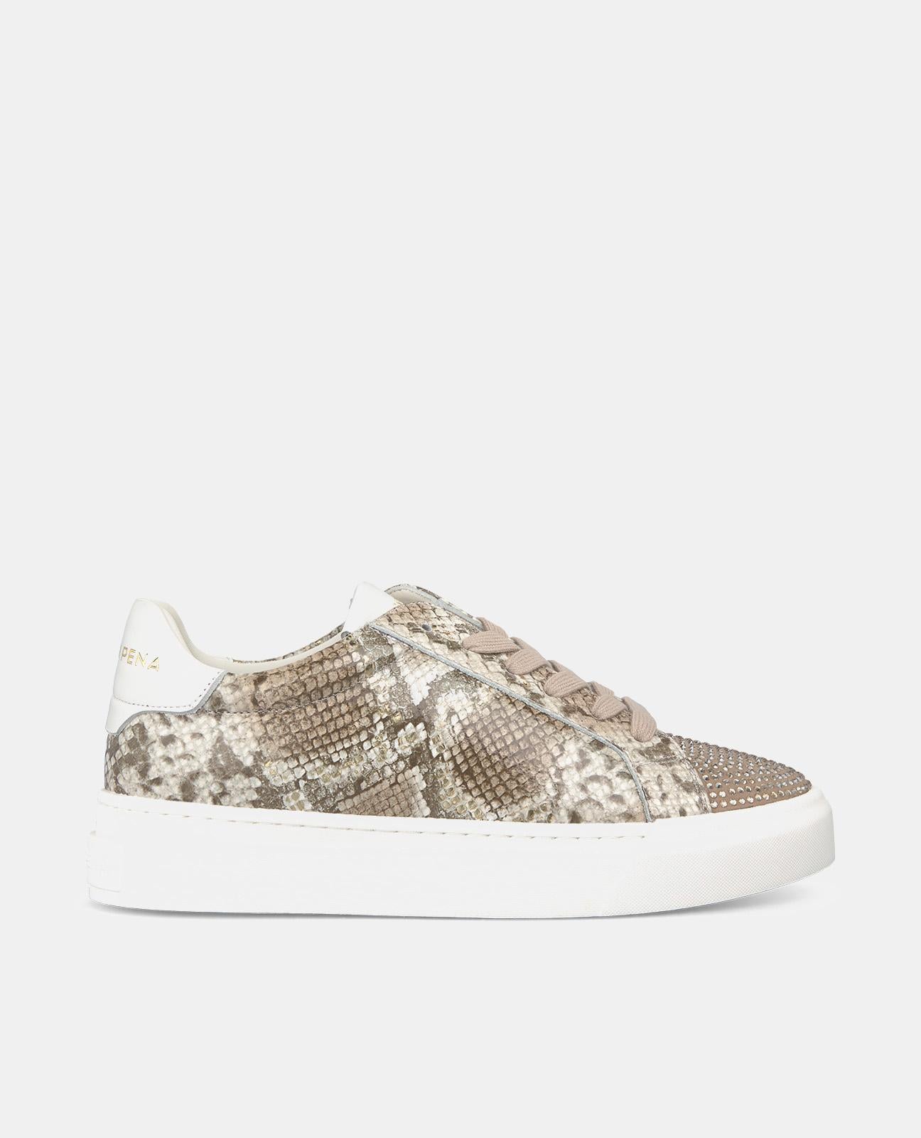 Alma en pena ZAPATILLAS CON DETALLES