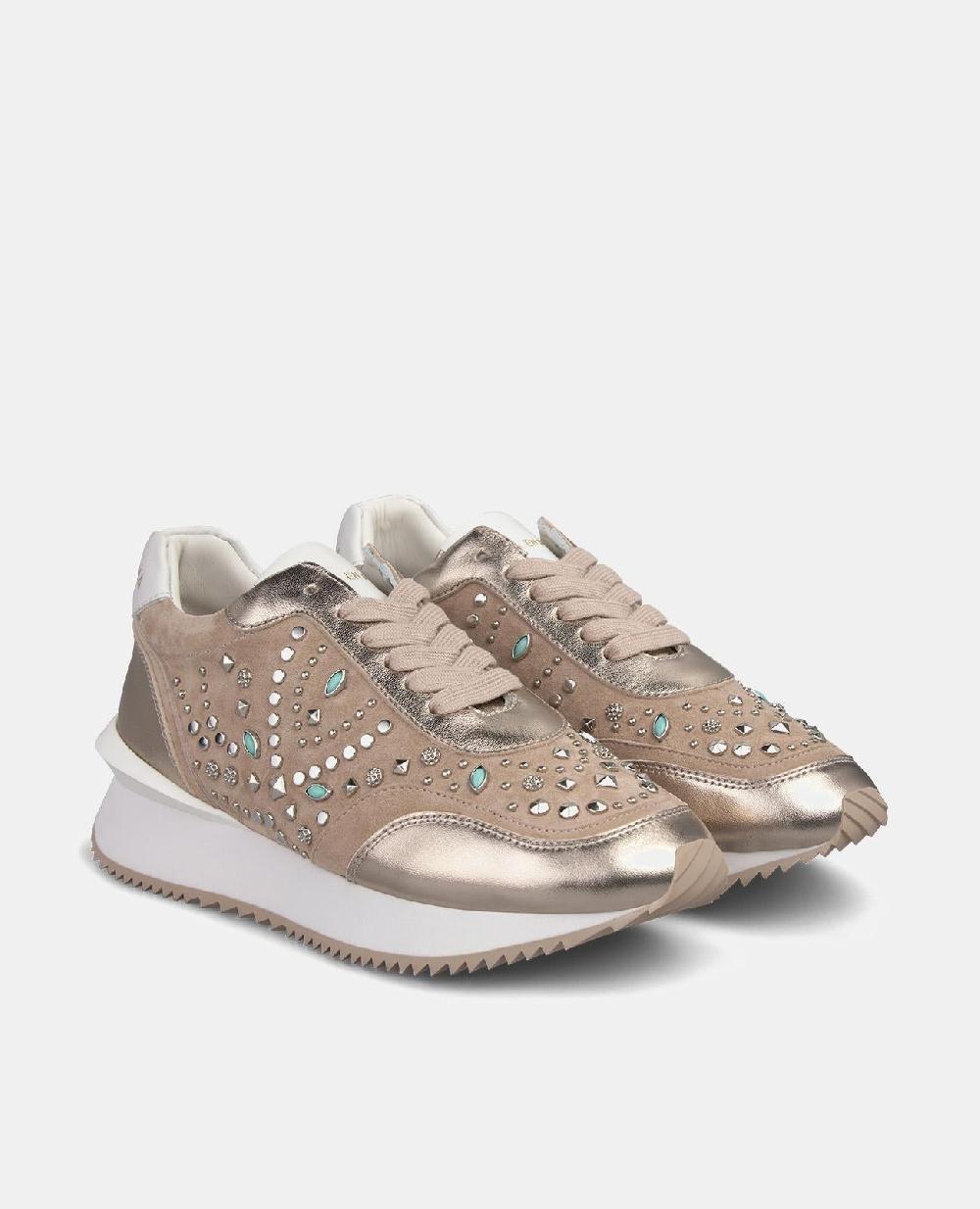 Alma En Pena ZAPATILLAS CON TACHAS