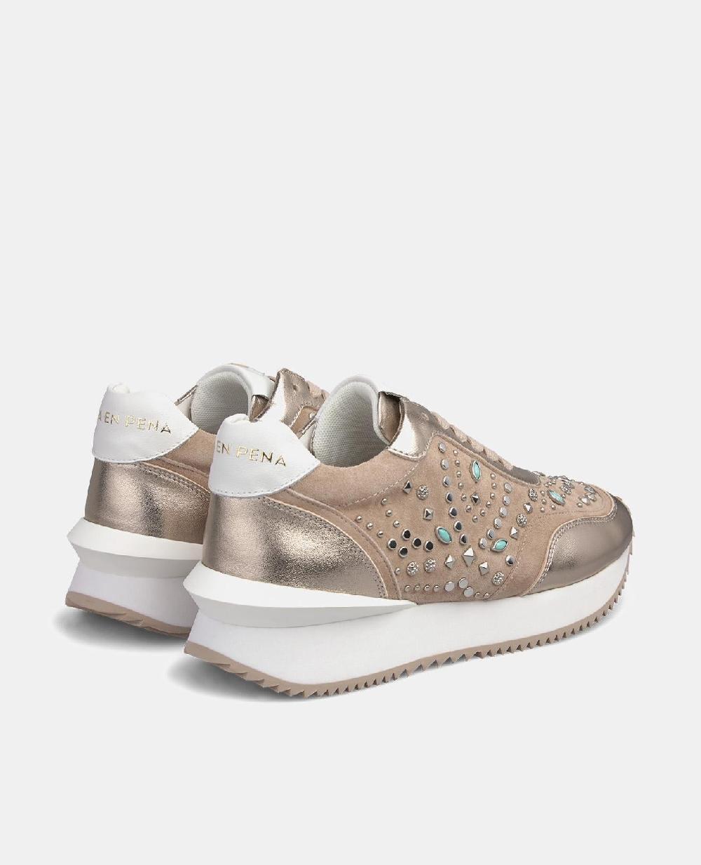 Alma En Pena ZAPATILLAS CON TACHAS