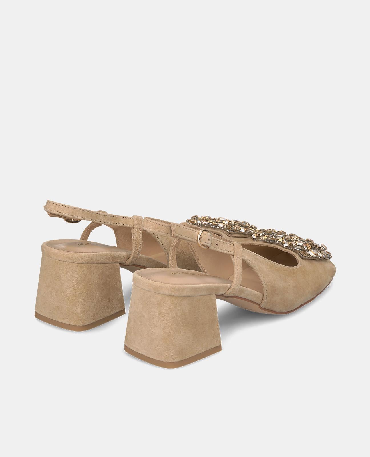 Alma En Pena ZAPATO ADORNO CUADRADO