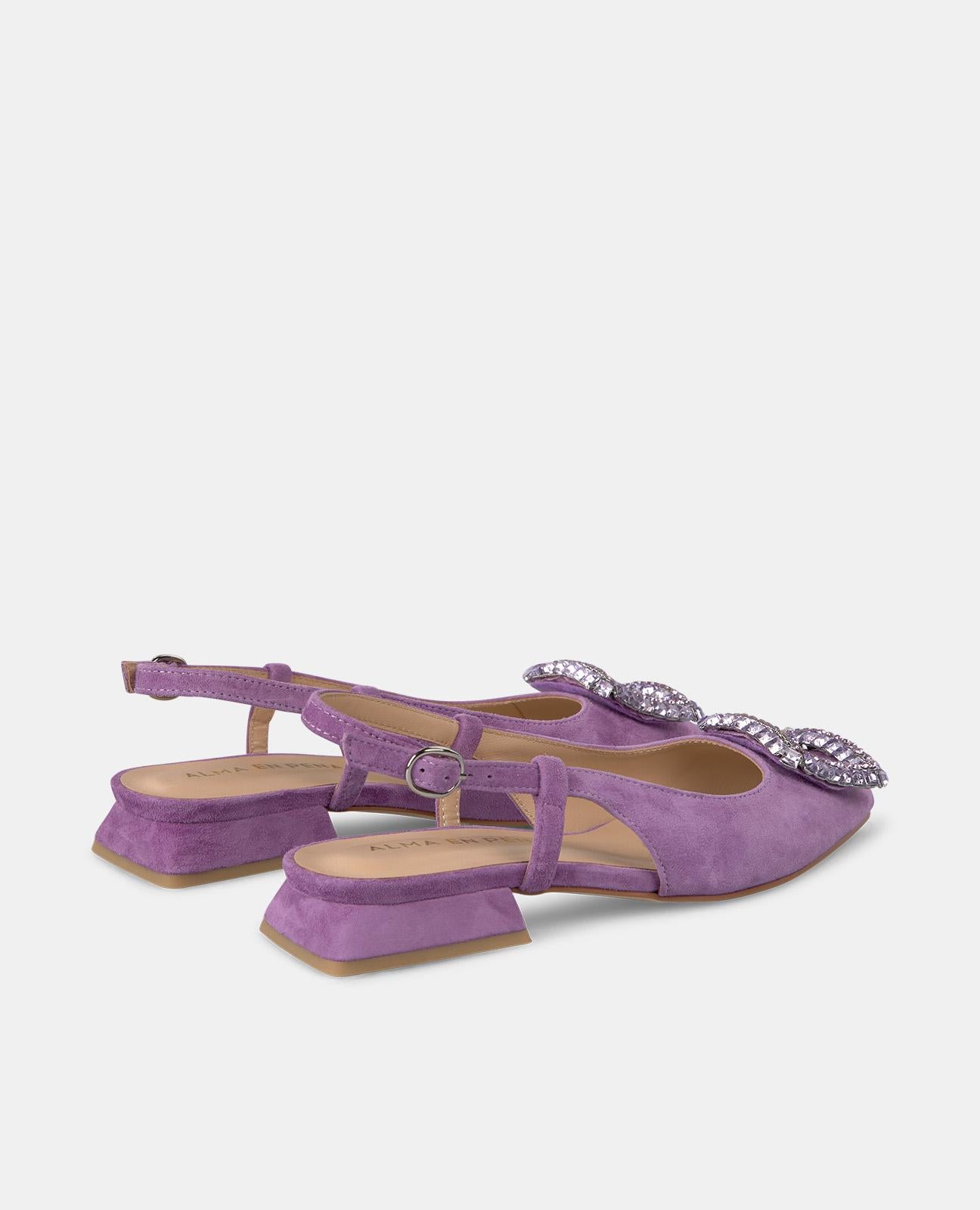 Alma En Pena ZAPATO CON BROCHE PLANO