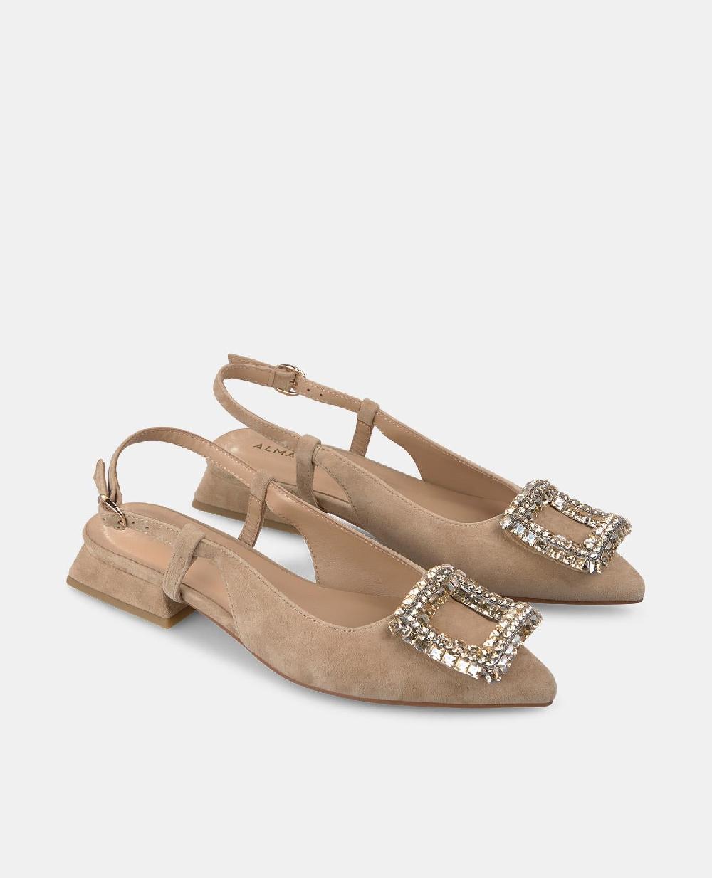 Alma En Pena ZAPATO CON BROCHE PLANO