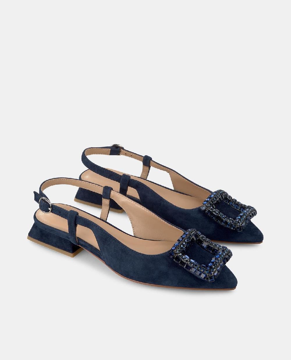 Alma En Pena ZAPATO CON BROCHE PLANO