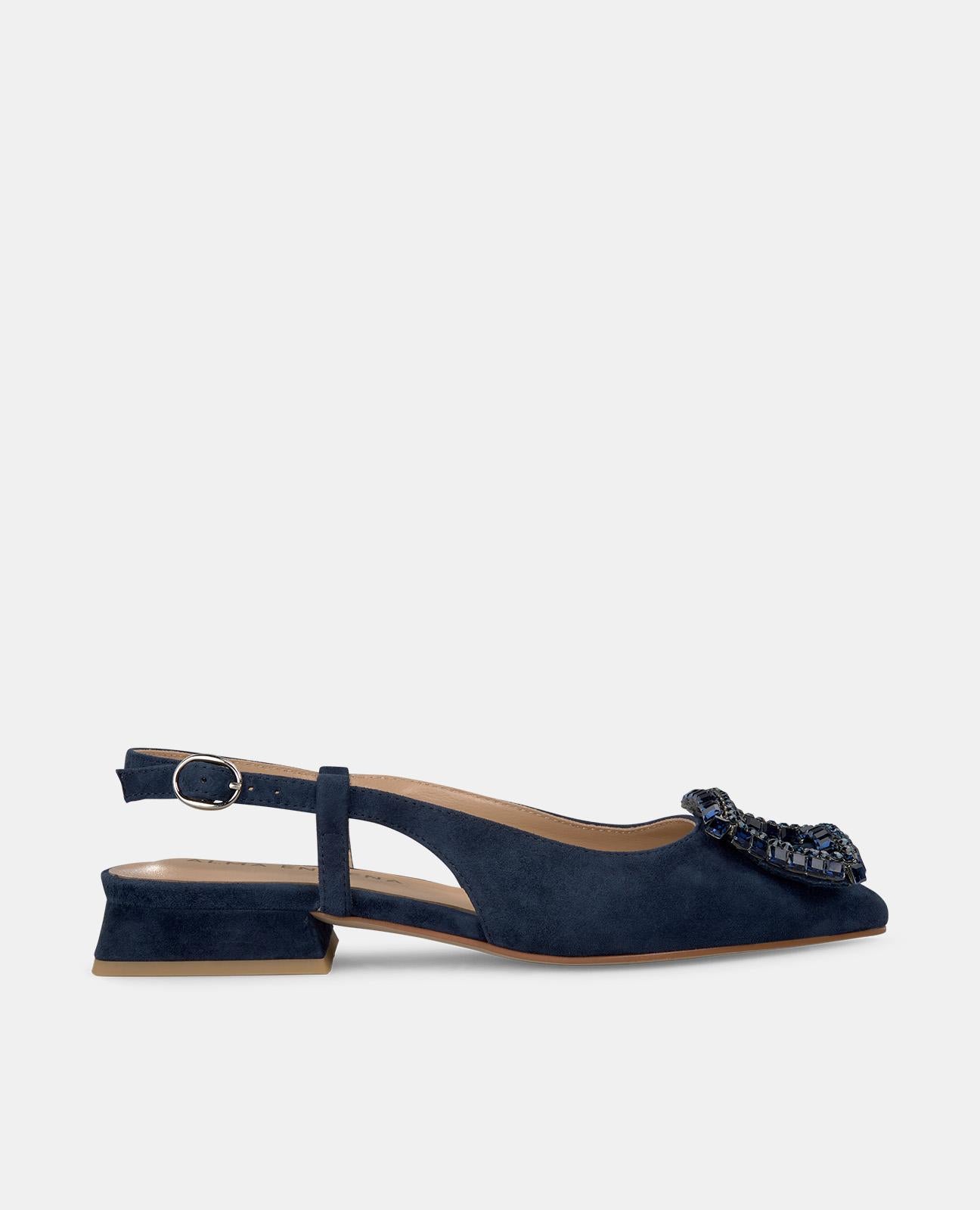 Alma en pena ZAPATO CON BROCHE PLANO