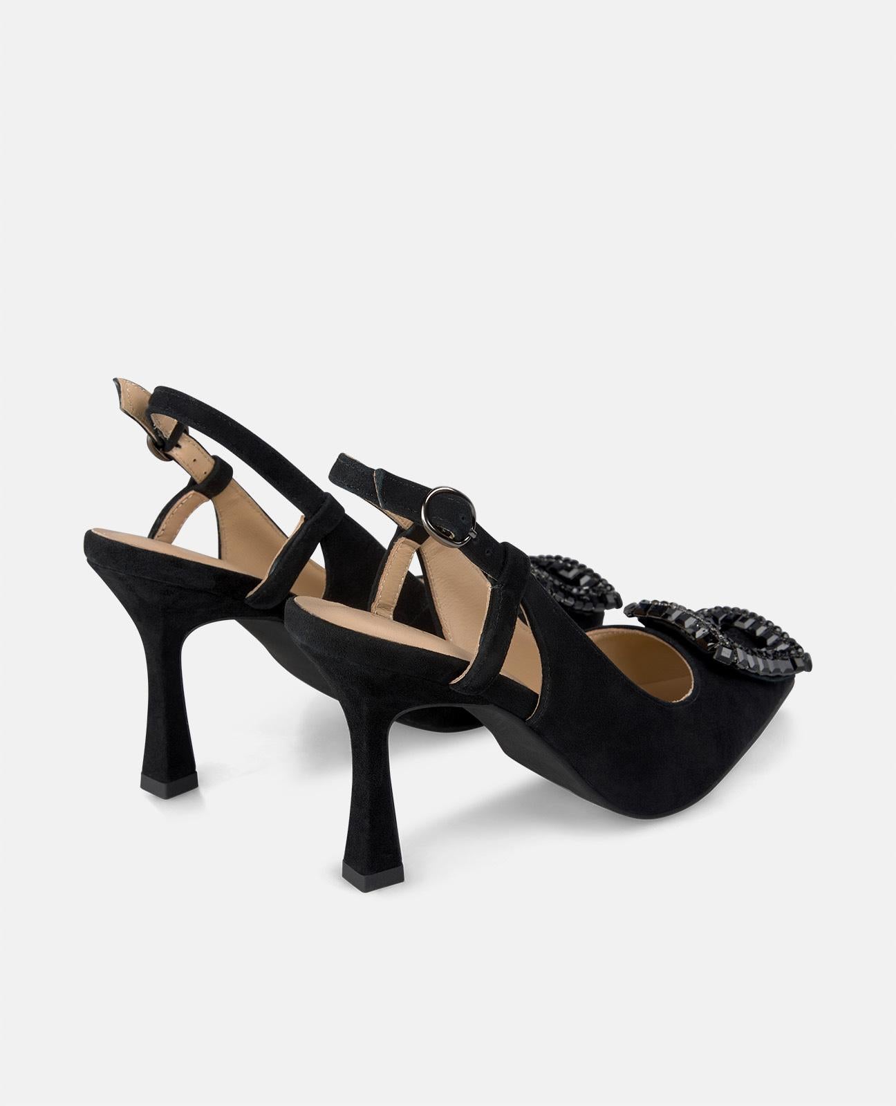 Alma En Pena ZAPATO DE TACÓN BROCHE