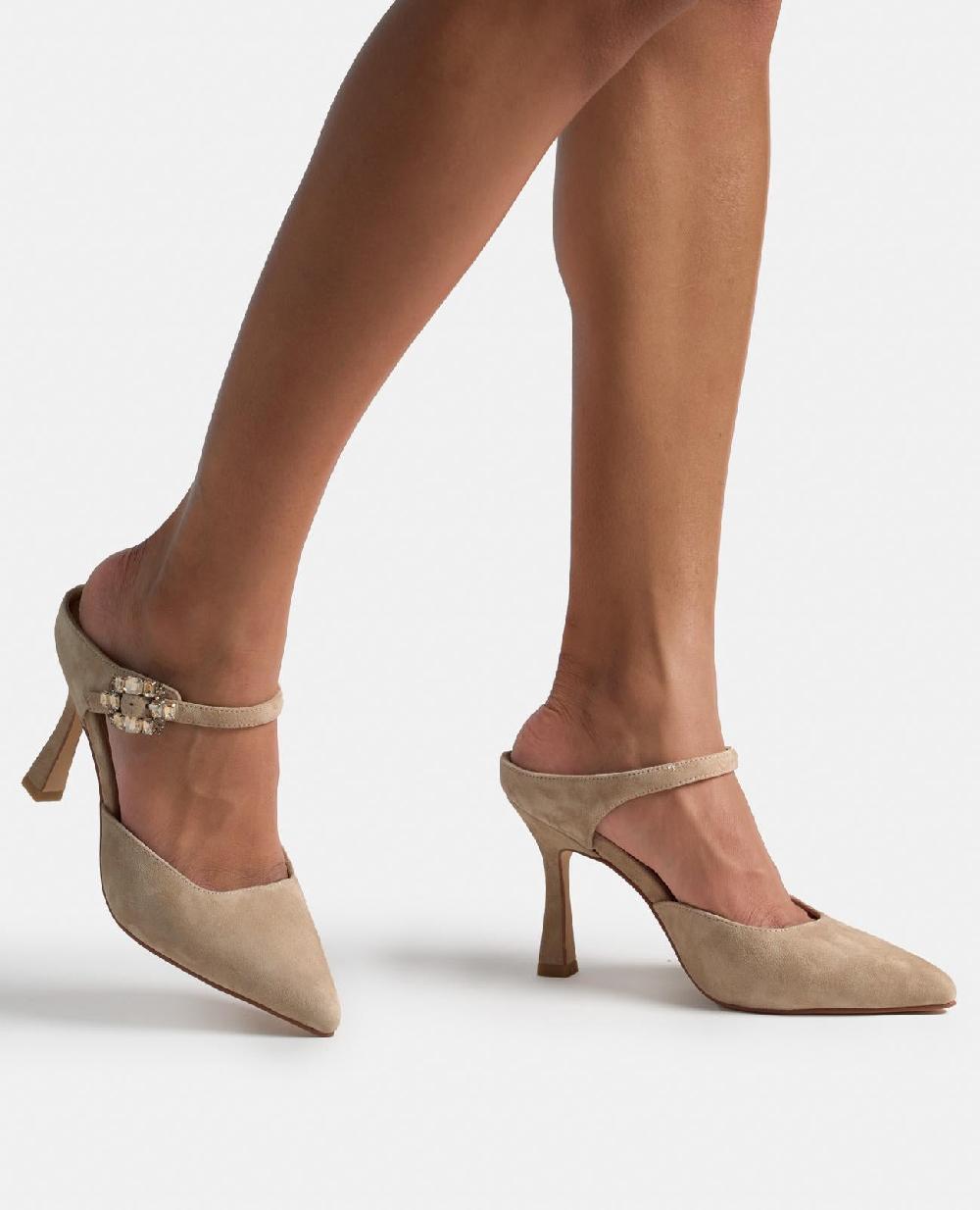 Alma En Pena ZAPATO DESTALONADO HEBILLA JOYA