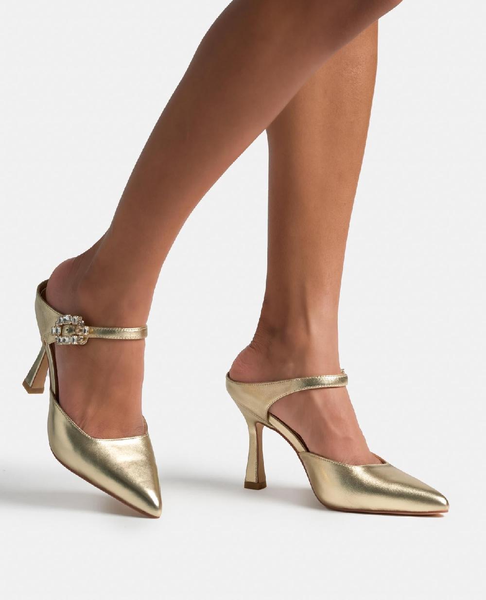 Alma En Pena ZAPATO DESTALONADO HEBILLA JOYA