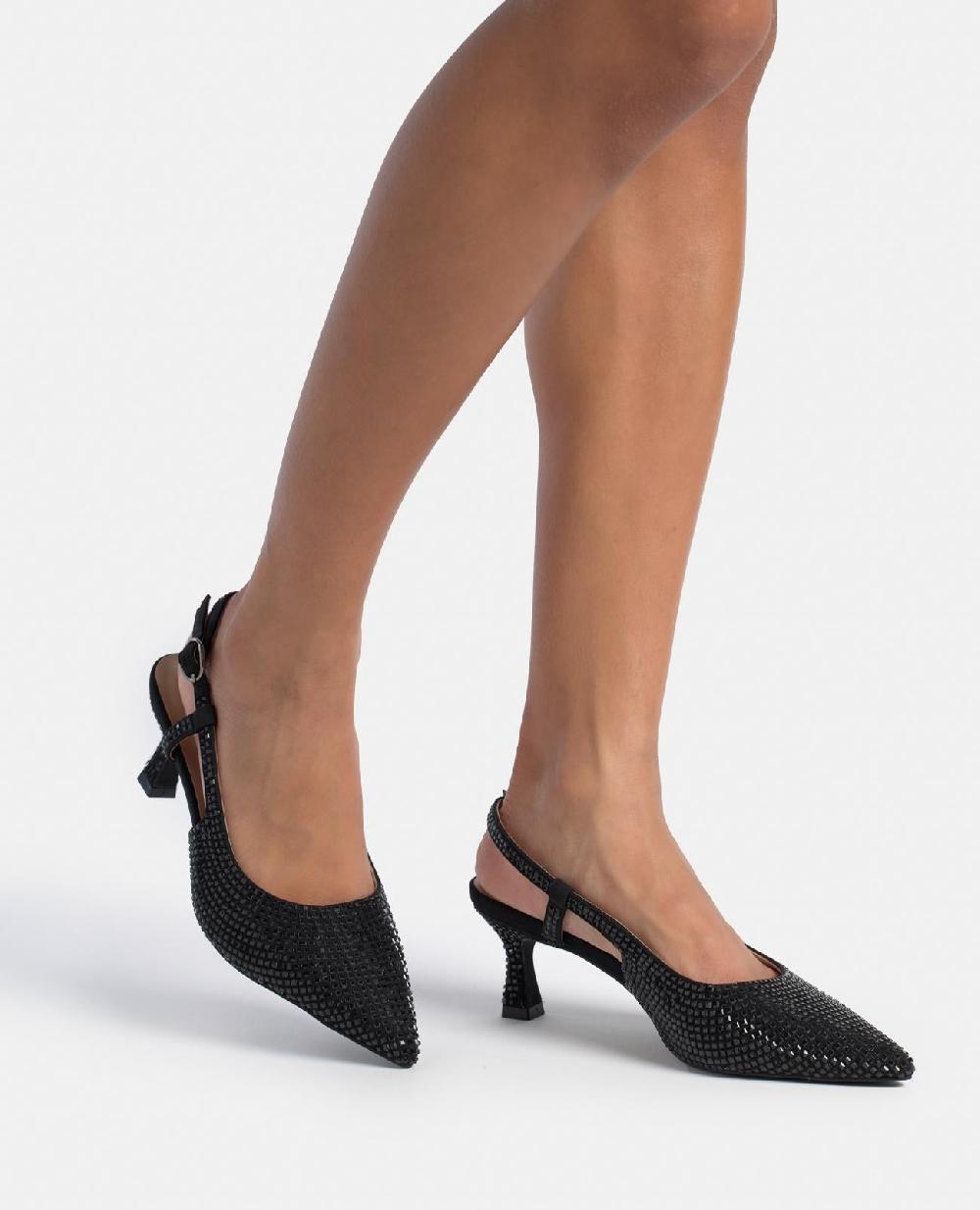 Alma En Pena ZAPATO KITTEN CON PEDRERÍA