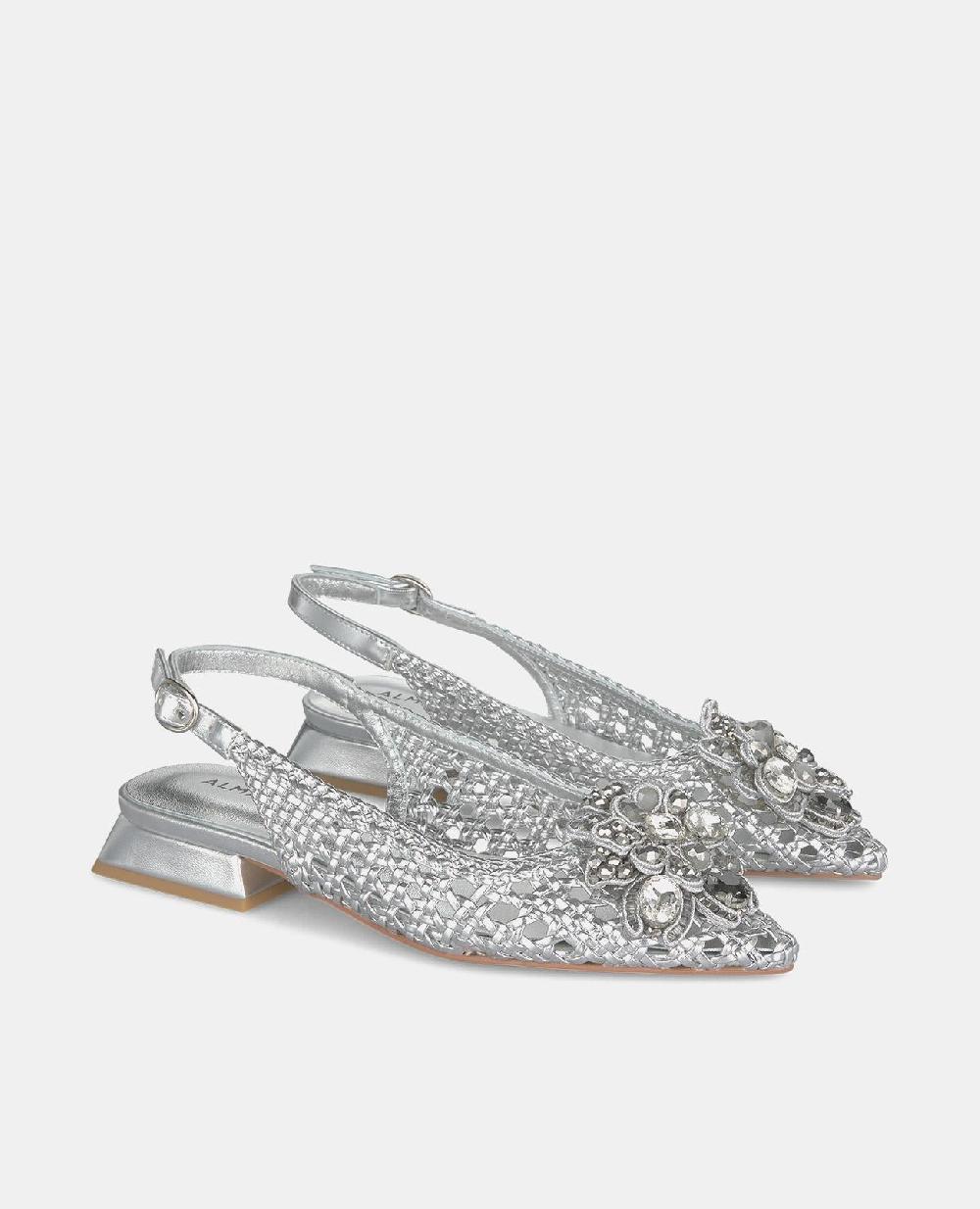 Alma En Pena ZAPATO PLANO RAFIA PEDRERÍA