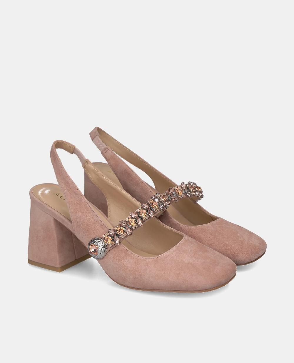 Alma En Pena ZAPATO TACÓN CON DETALLES