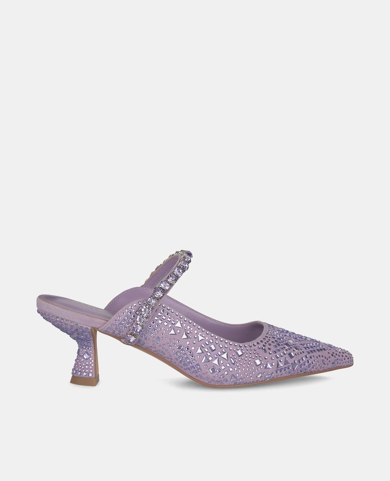 Alma en pena ZAPATO TACÓN DETALLES