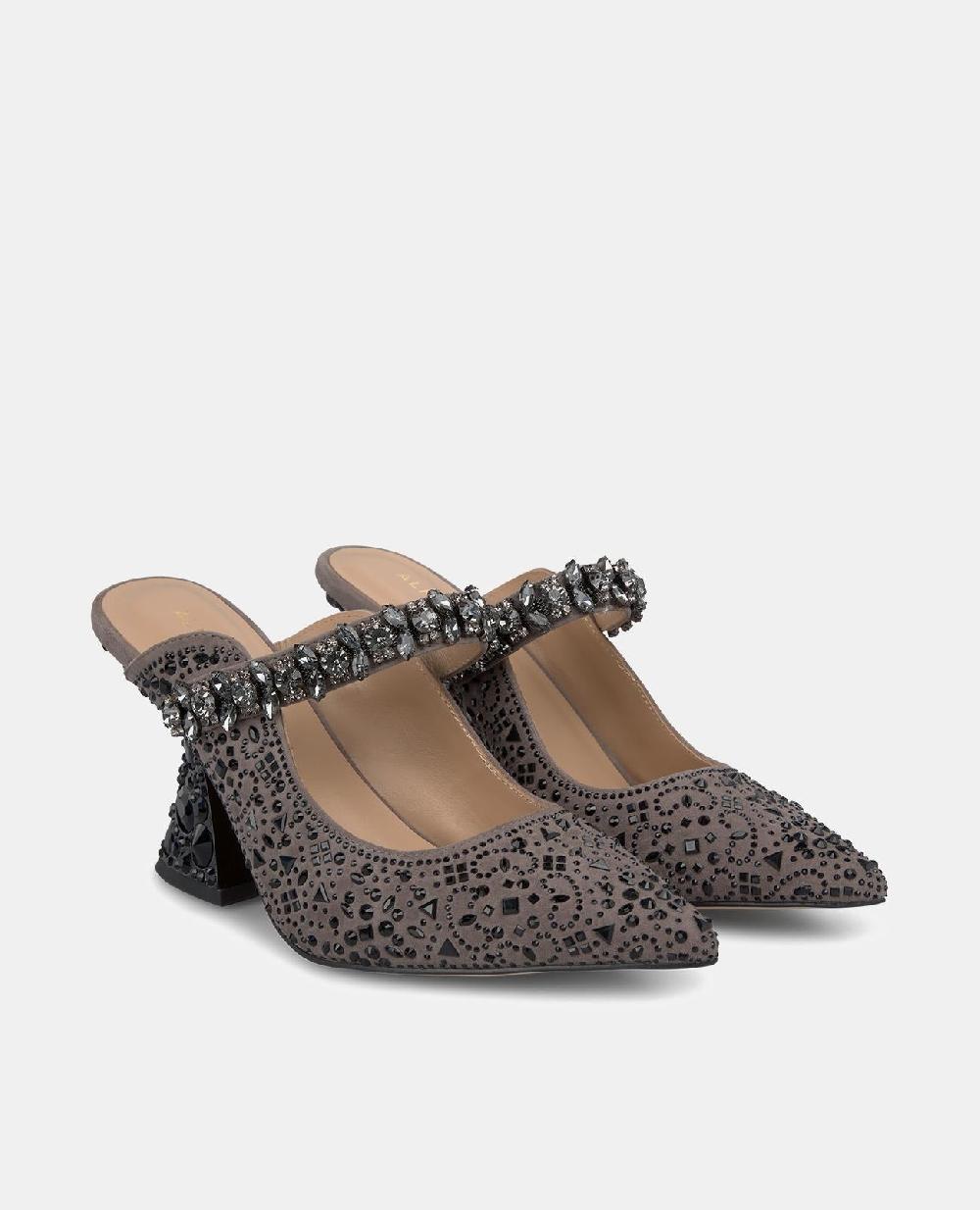 Alma En Pena ZAPATO DESTALONADO CUBIERTO CON PEDRERÍA