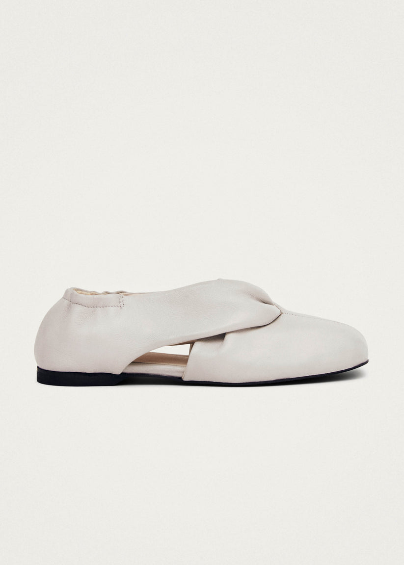Alohas Alaula Light Grey Leather Ballet Flats