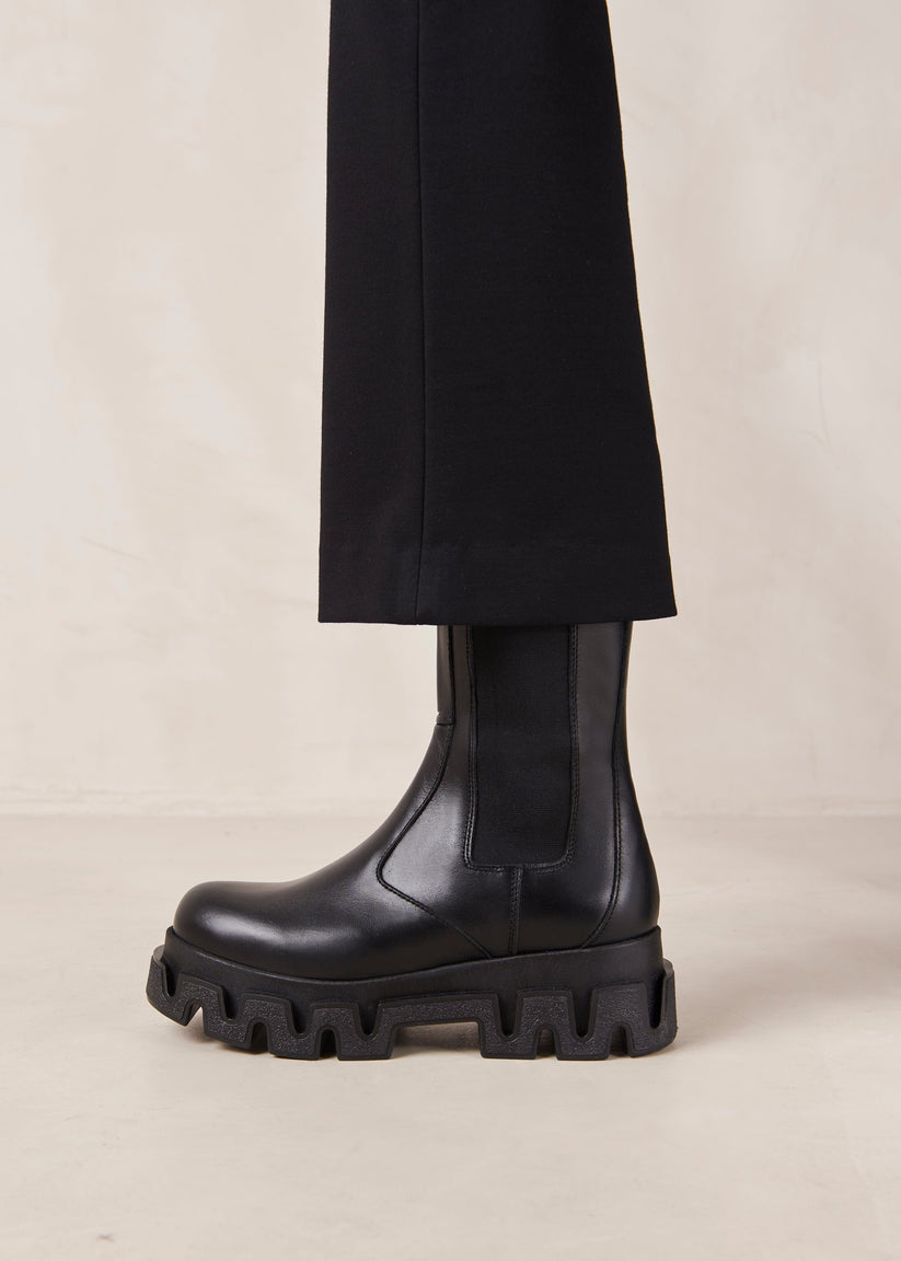 Alohas Anastasia Black Leather Ankle Boots