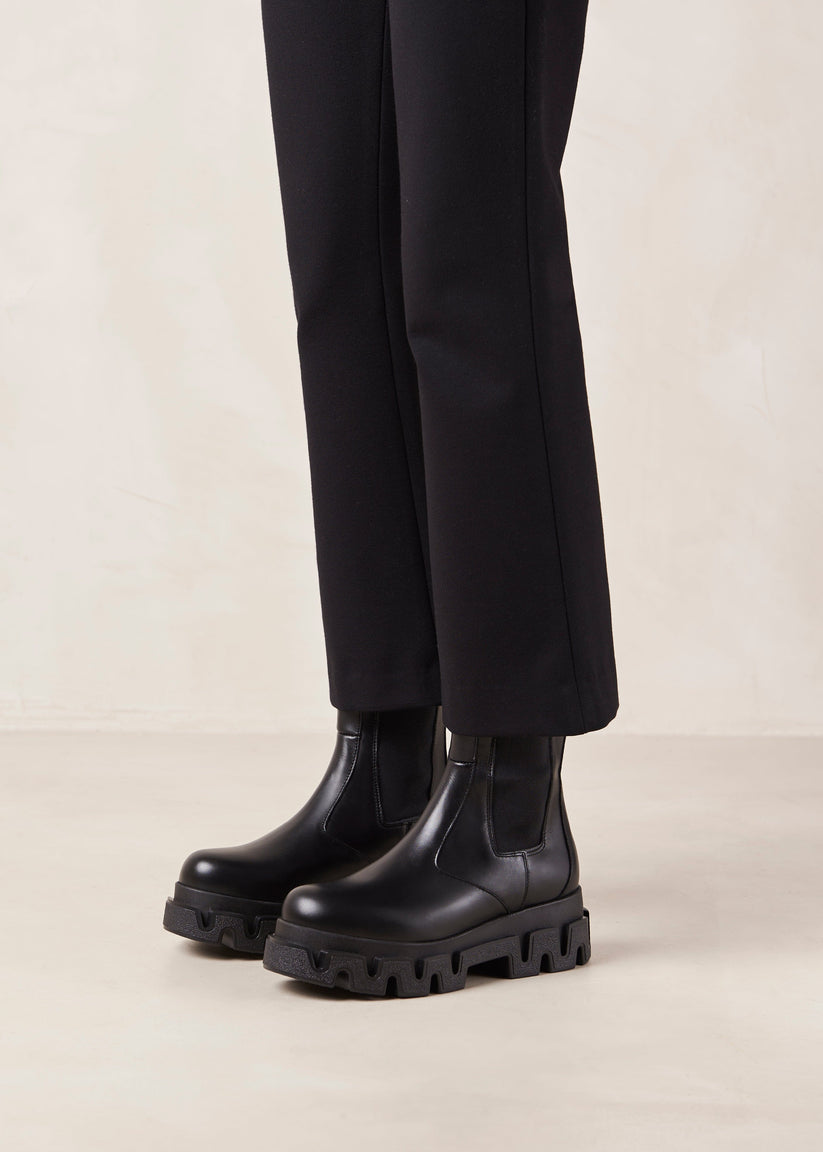 Alohas Anastasia Black Leather Ankle Boots