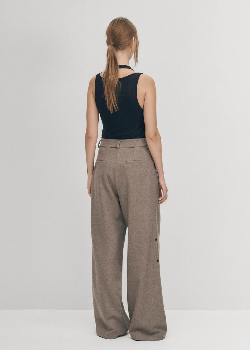 Alohas Eos Black Tank