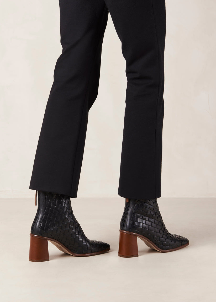 Alohas West Braided Botas Negras De Piel