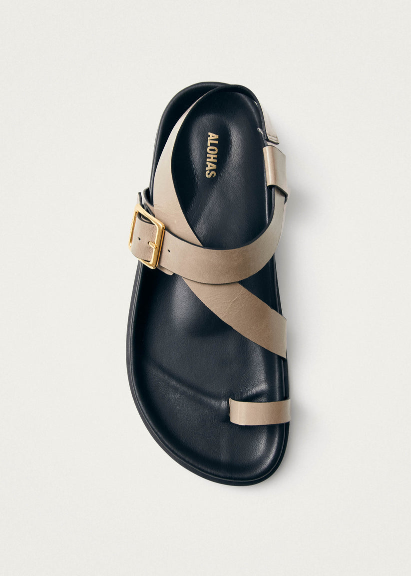 Alohas Siren Sandalias De Cuero Beige Con Piedra Ónix