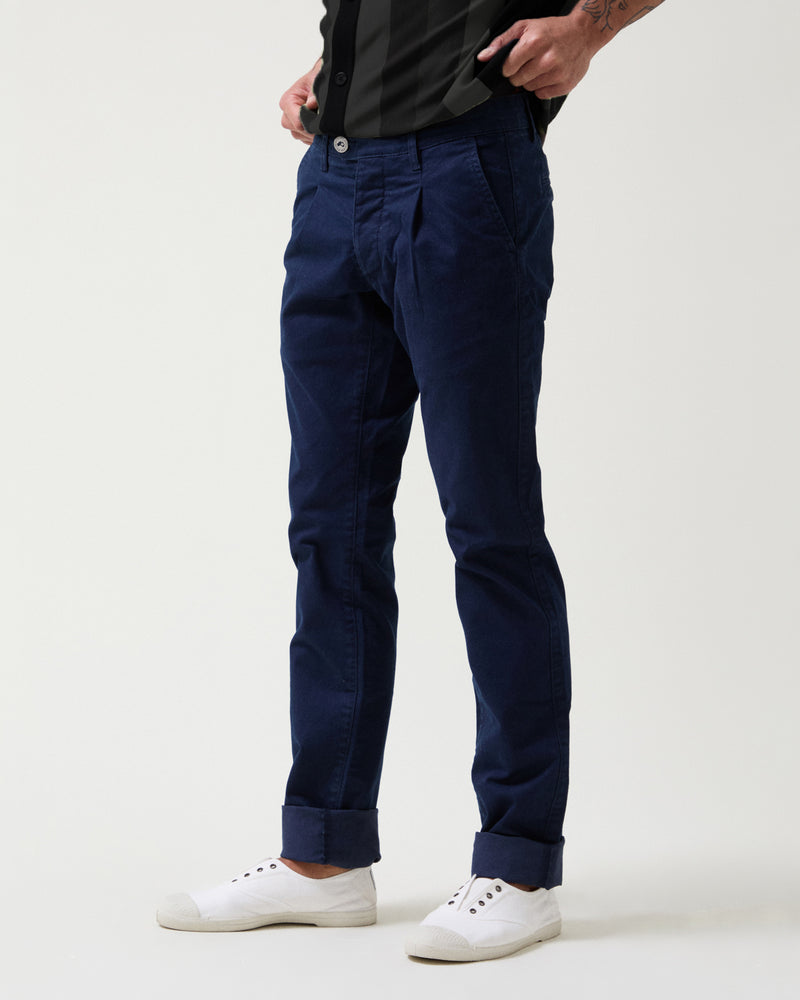 Altonadock Pantalón Chino con Pinzas