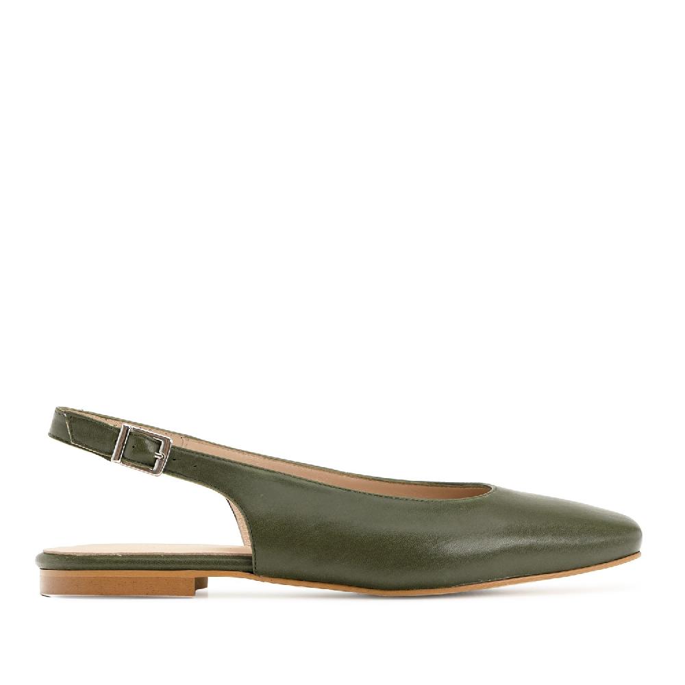 Andres Machado Bailarina Destalonada En Piel Kaki