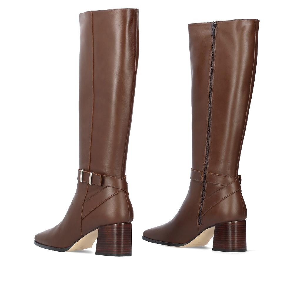 Andres Machado Bota Alta En Piel De Color Marrón