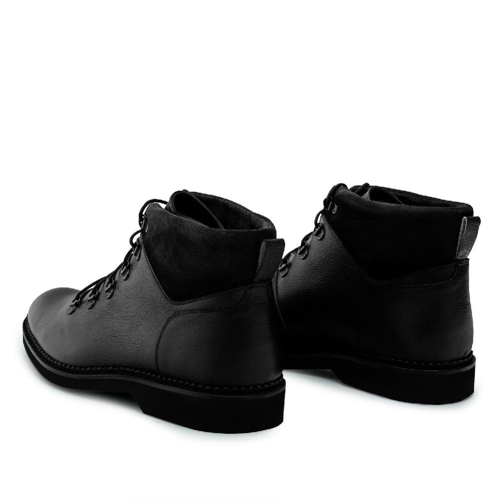 Andres Machado Botín Grabado Piel Negro