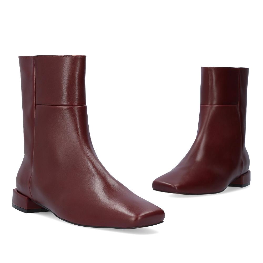 Andres Machado Botín Piel Burdeos