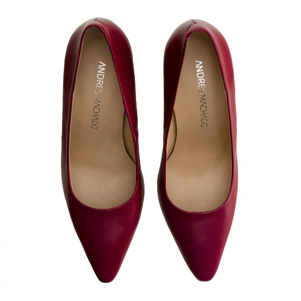 Andres Machado Salón En Piel De Color Burdeos