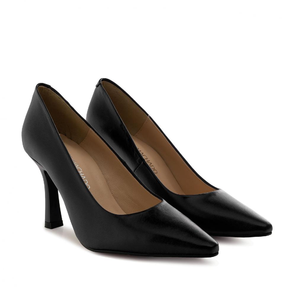 Andres machado Salón en piel de color negro