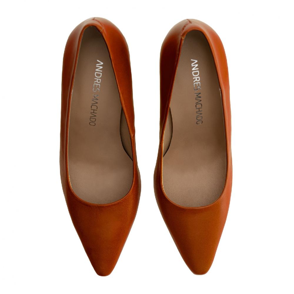 Andres Machado Salón En Piel De Color Teja