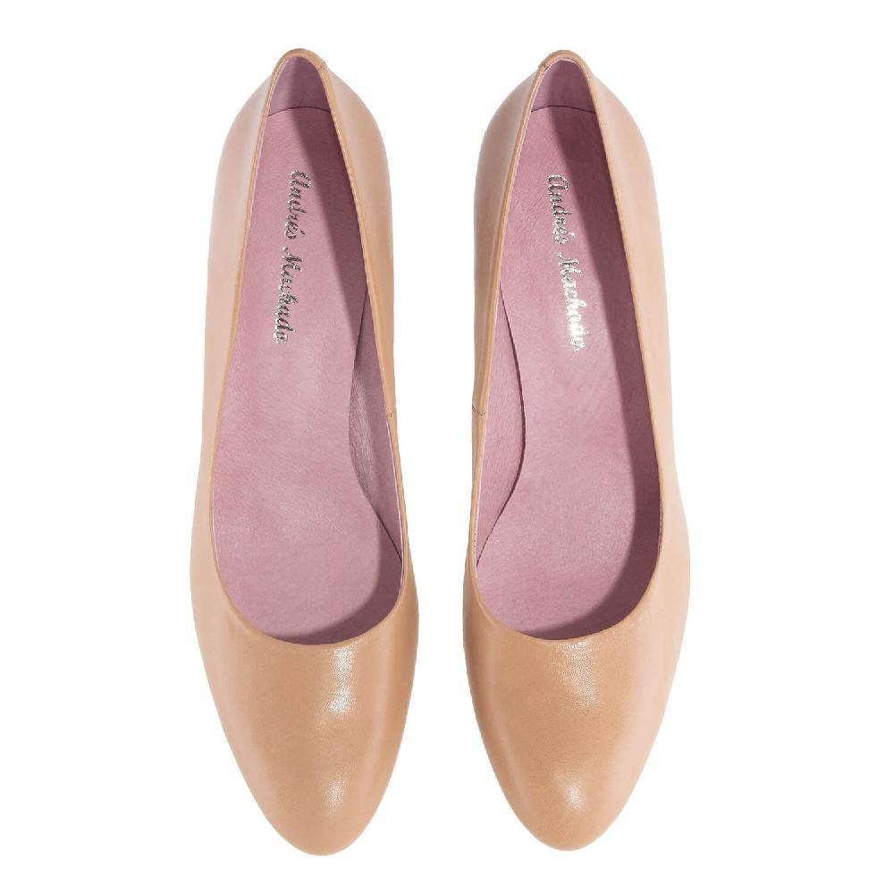 Andres Machado Salón Piel Nude