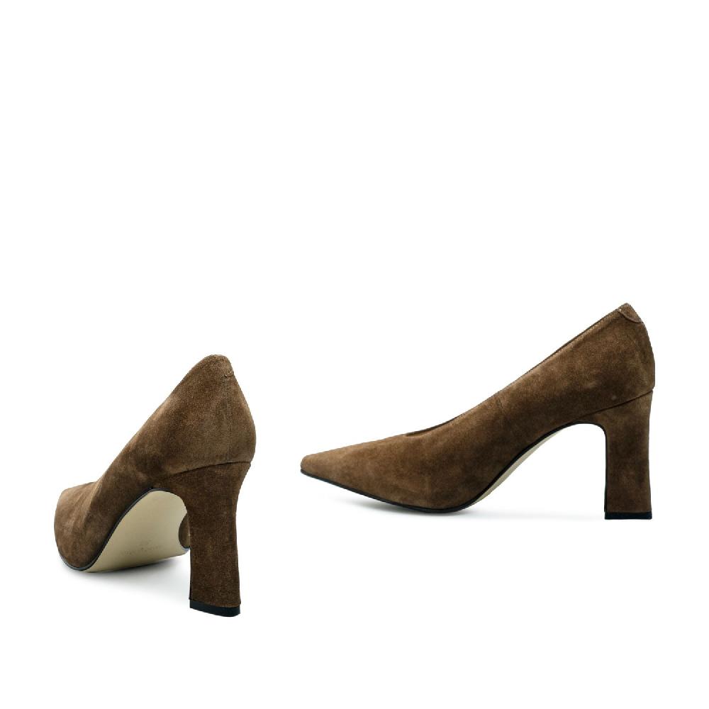 Andres Machado Salón Serraje Marrón