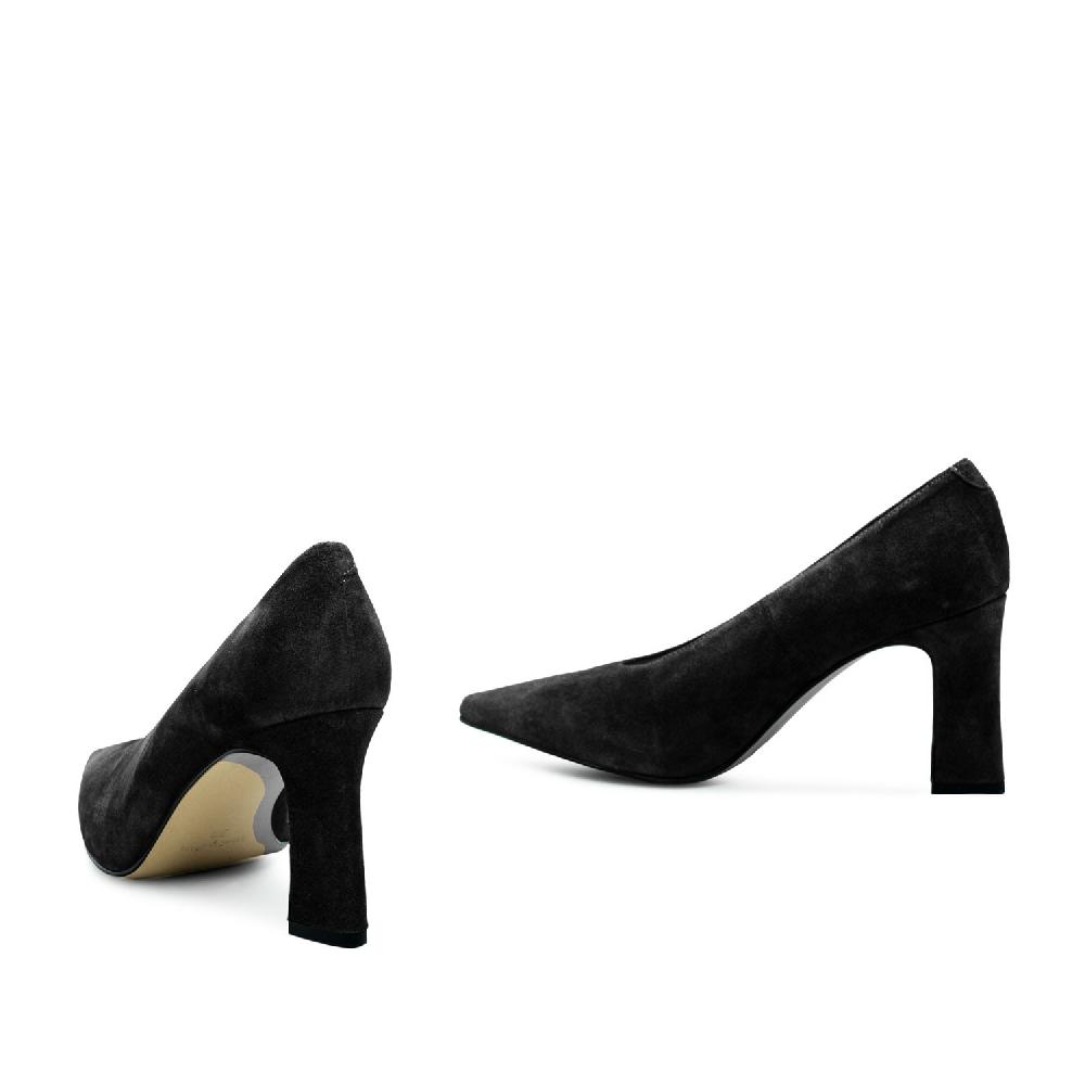 Andres Machado Salón Serraje Negro