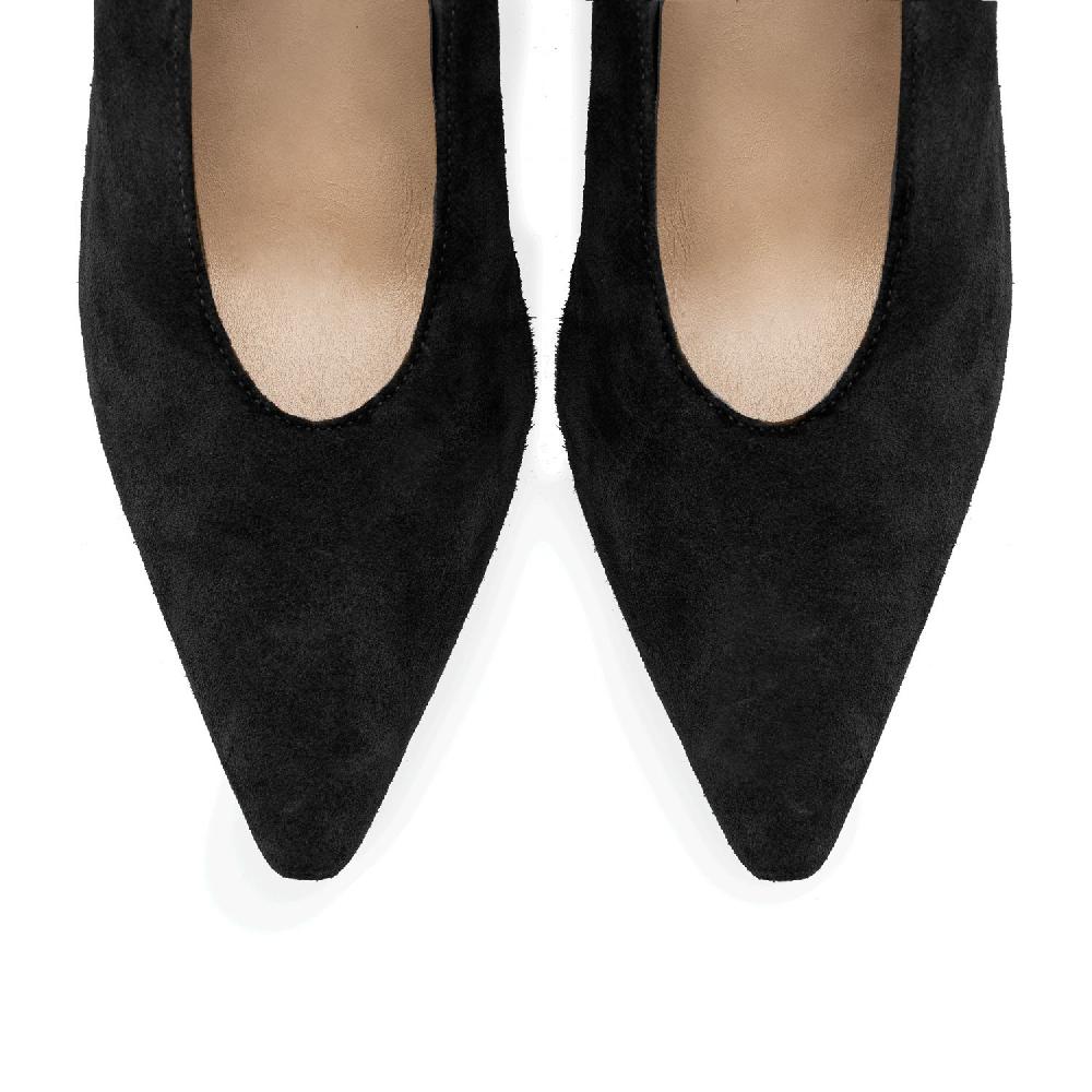 Andres Machado Salón Serraje Negro