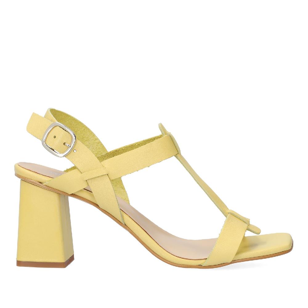 Andres Machado Sandalia Con Tacón En Piel Amarillo
