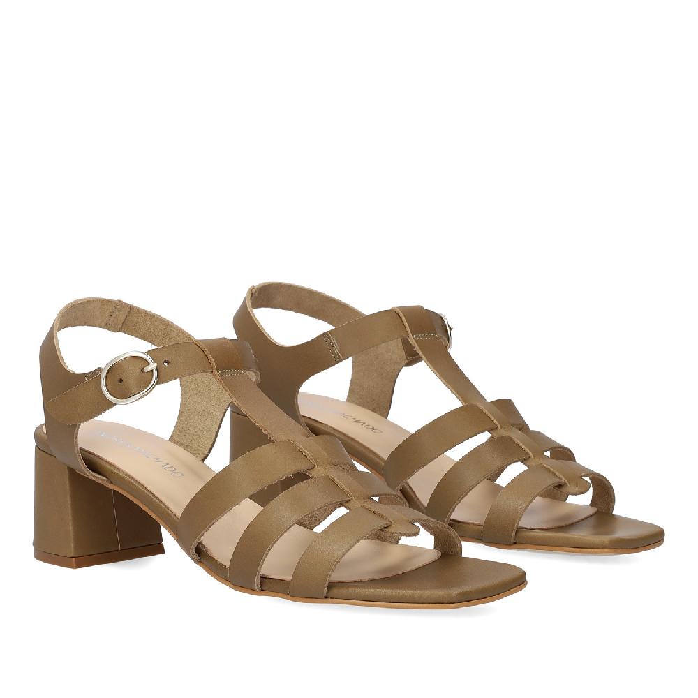 Andres machado Sandalia con tacón en piel Kaki