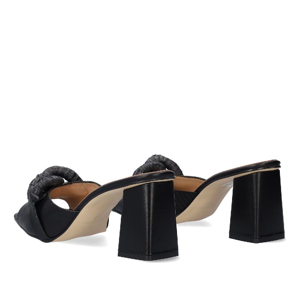 Andres Machado Sandalia Con Tacón En Piel Negro