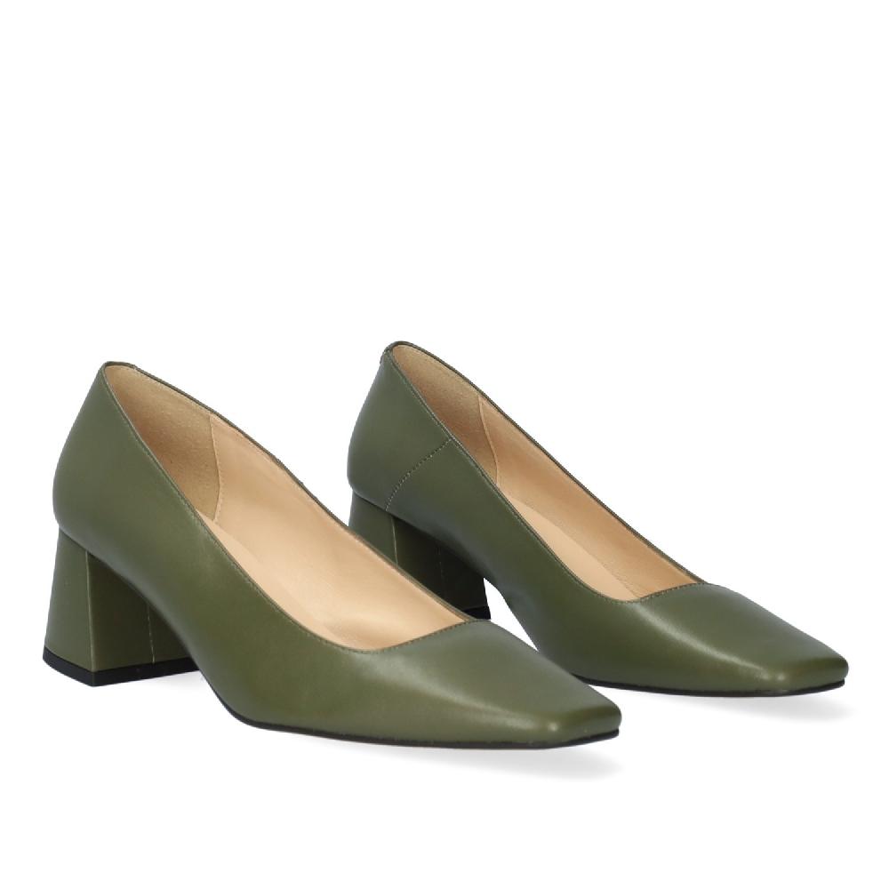 Andres machado Zapato tacón en piel de color kaki