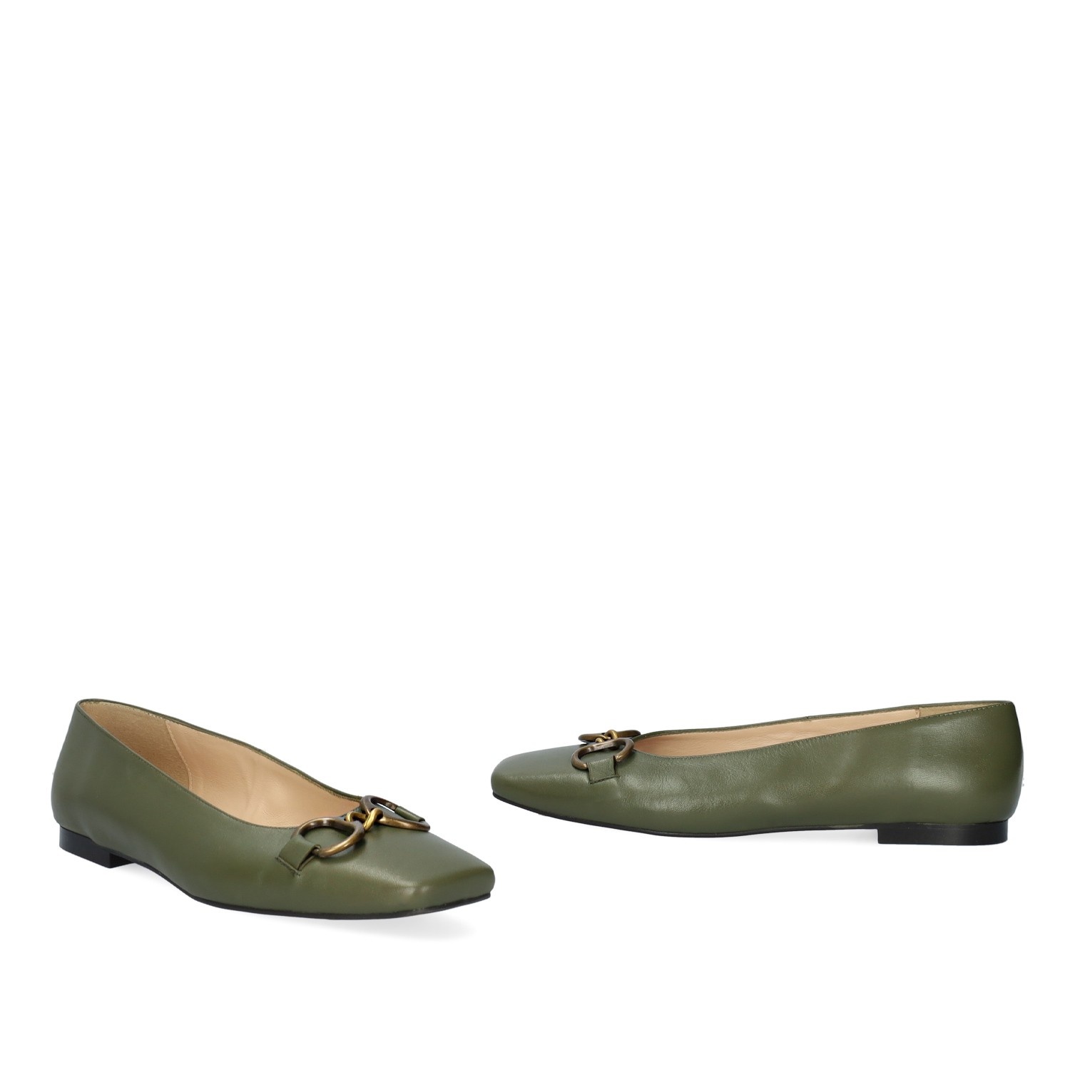 Andres Machado Bailarina En Piel De Color Kaki Punta Cuadrada