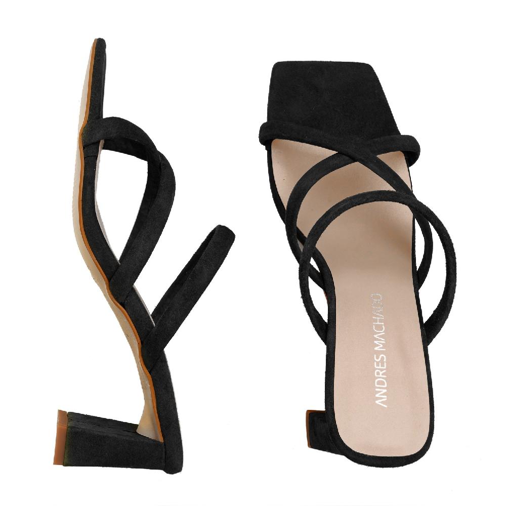 Andres Machado Mules Con Tacón De Ante Negro Y Punta Cuadrada