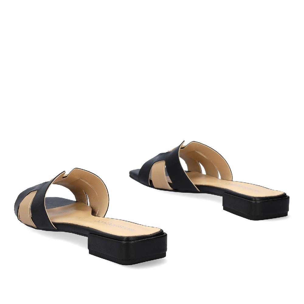 Andres Machado Sandalia Plana En Piel Negro Y Beige