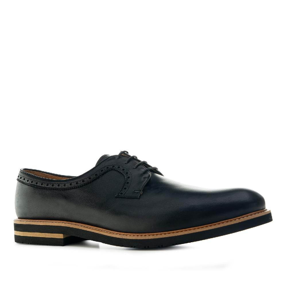 Andres Machado Zapato Estilo Blucher En Cuero De Color Negro