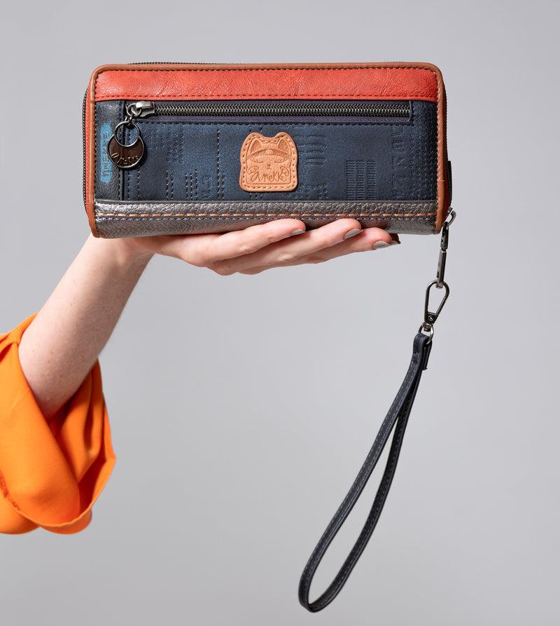 Anekke Contemporary Large Embossed RFID Wallet