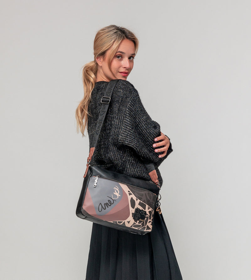 Anekke Heartbeat Crossbody Bag With Metal Handle