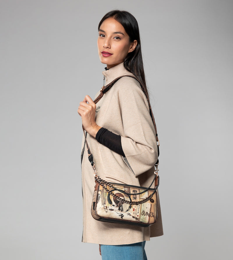 Anekke Shōen Metal Handle Baguette Bag