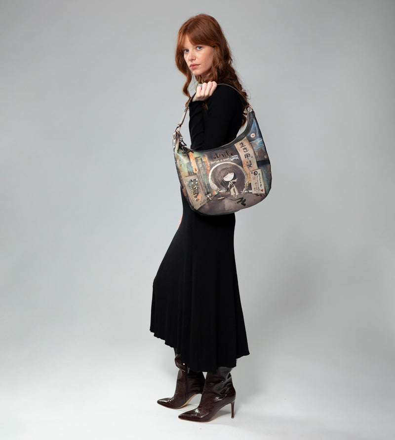 Anekke Shōen Oval Shoulder Bag