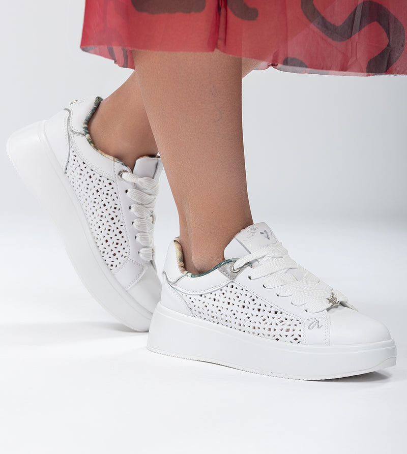 Anekke White Spotted Sneakers